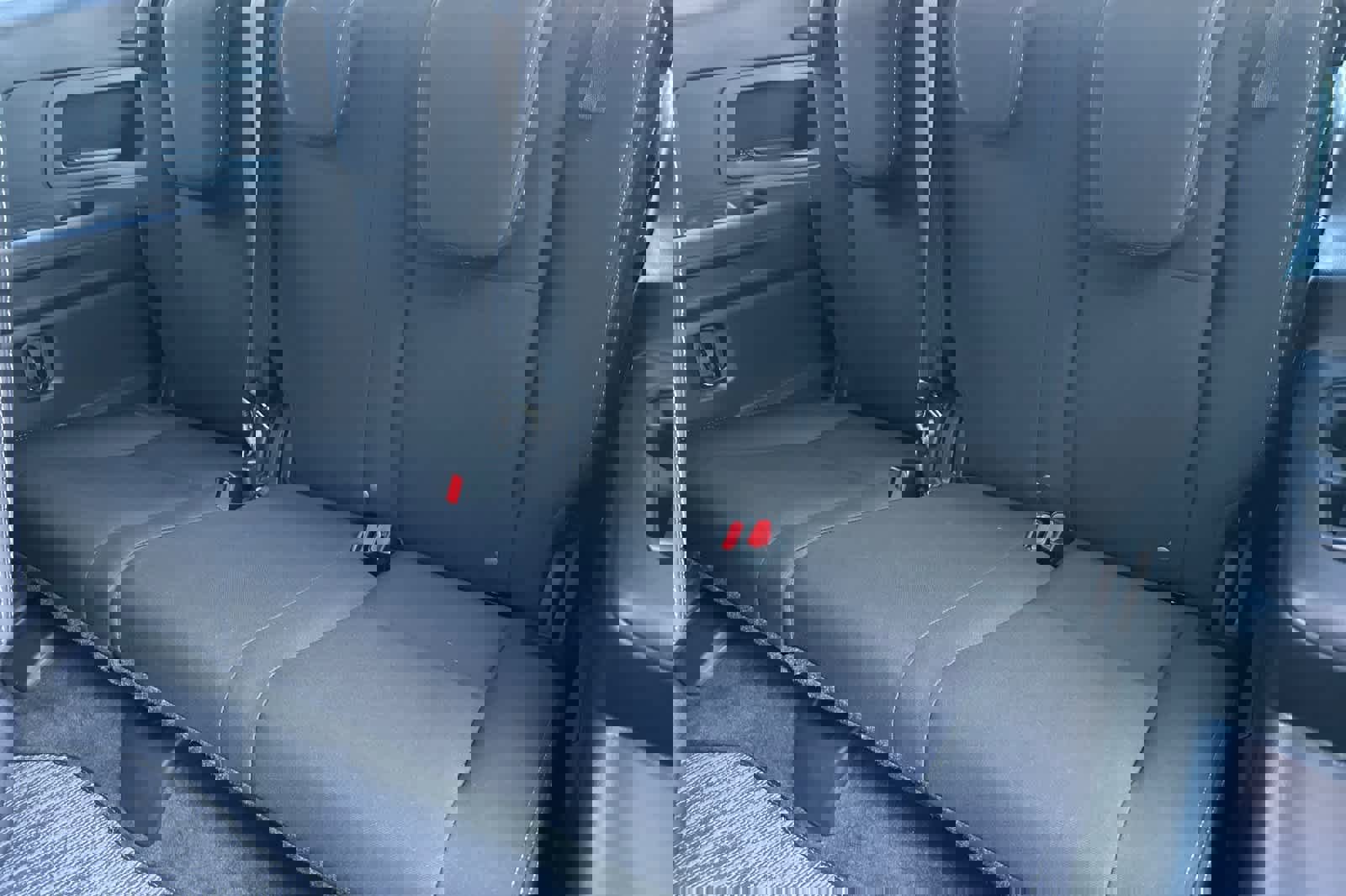 Used 2025 Subaru Ascent Premium w/ Premium Package image 14