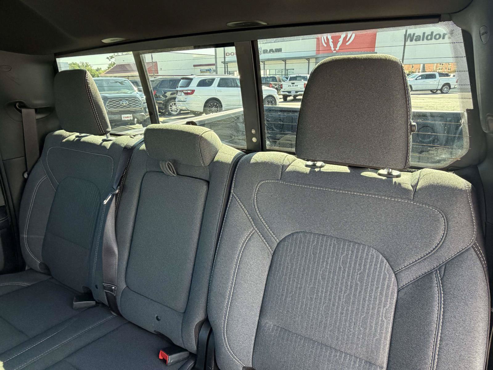 Used 2022 RAM 1500 Big Horn AWD/4WD image 29