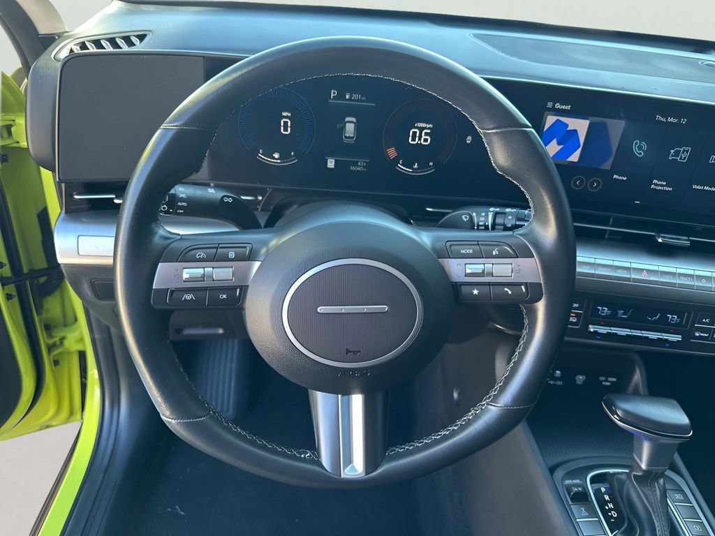 Used 2025 Hyundai Kona SEL AWD/4WD image 17