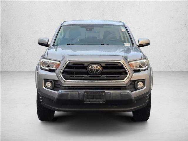 Used 2018 Toyota Tacoma SR5 RWD image 2