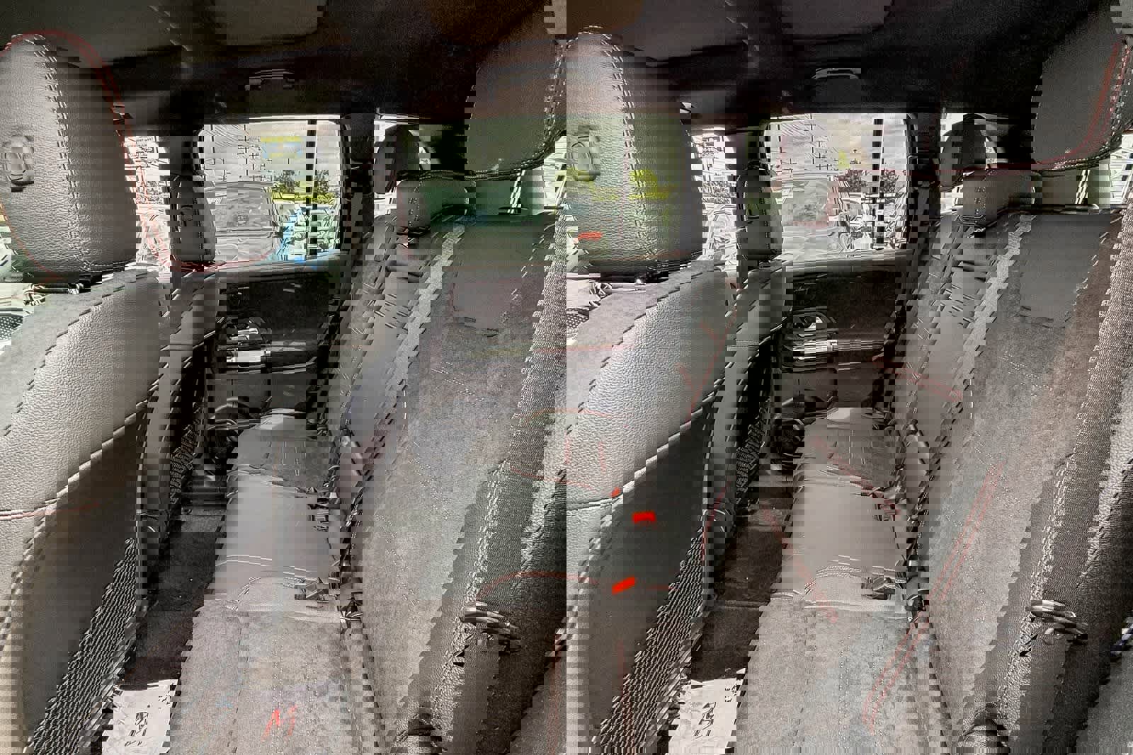 Used 2024 Mercedes-Benz EQB 350 4MATIC SUV image 18