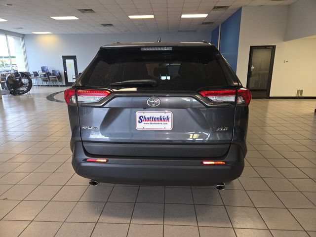 Used 2023 Toyota RAV4 XLE w/ Convenience Package FWD image 7