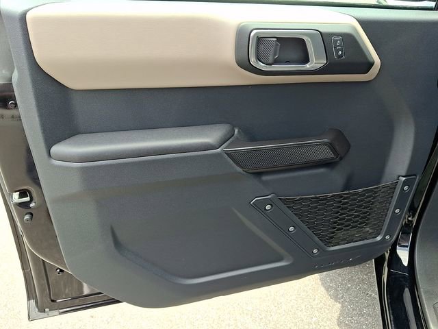 Used 2024 Ford Bronco Wildtrak AWD/4WD image 9