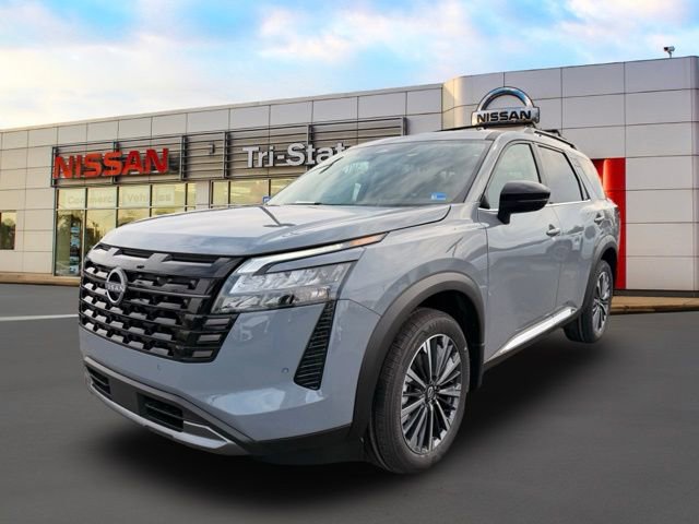 New 2026 Nissan Pathfinder Platinum w/ Cargo Package image 2