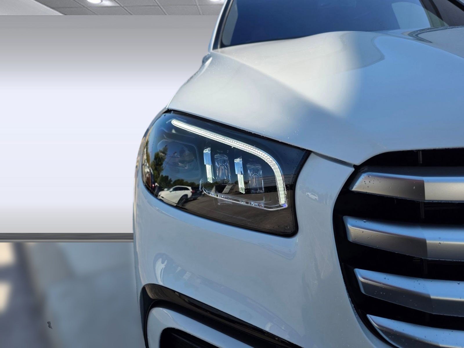 New 2026 Mercedes-Benz GLS 580 4MATIC image 10