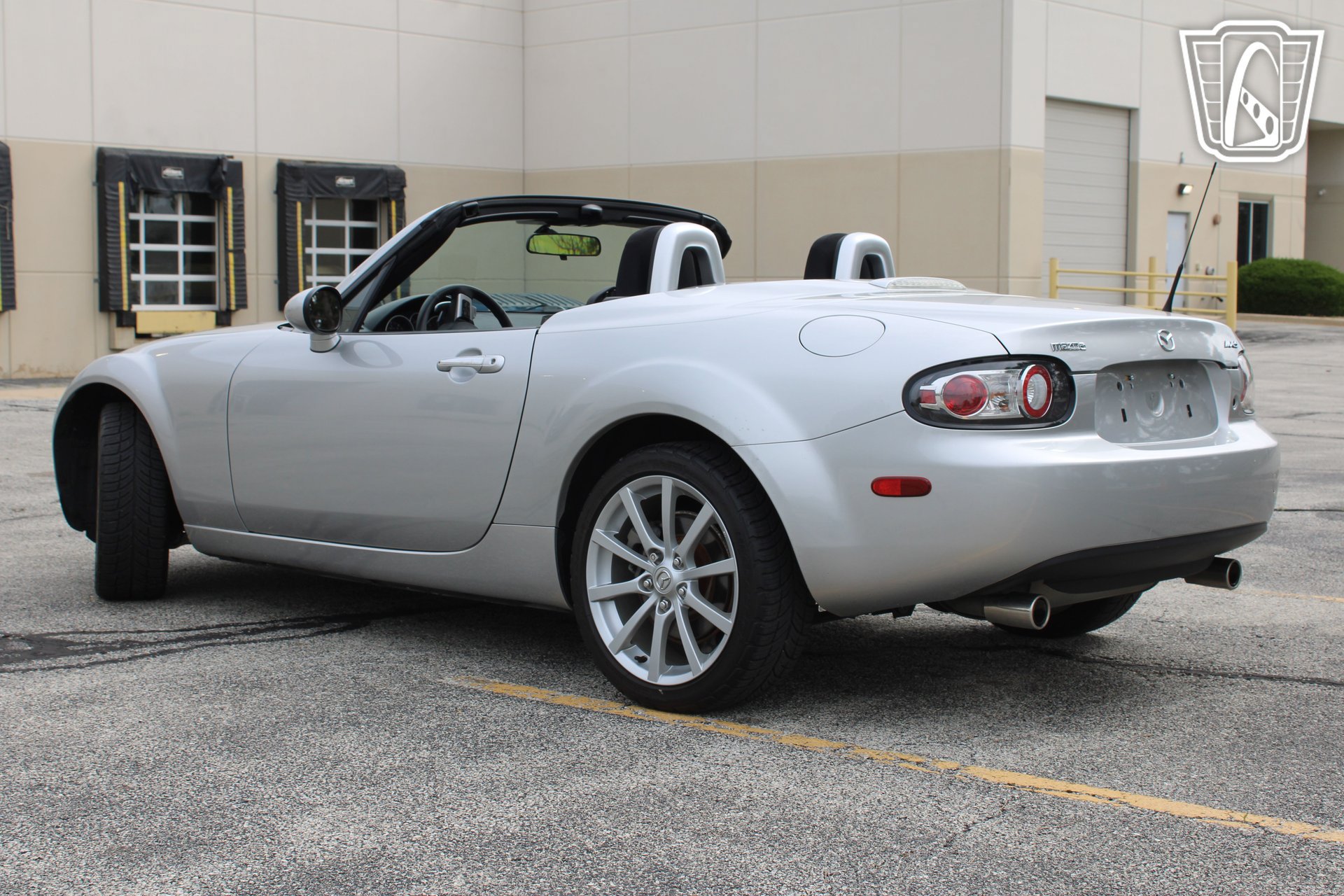 Used 2007 MAZDA MX-5 Miata Touring RWD image 24
