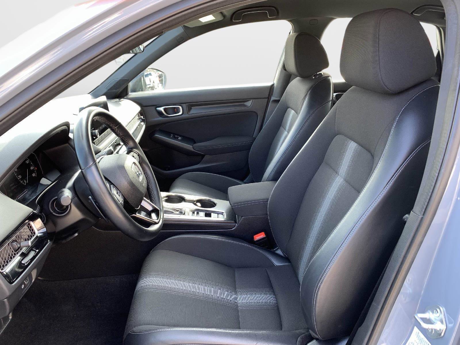 Used 2022 Honda Civic Sport image 12