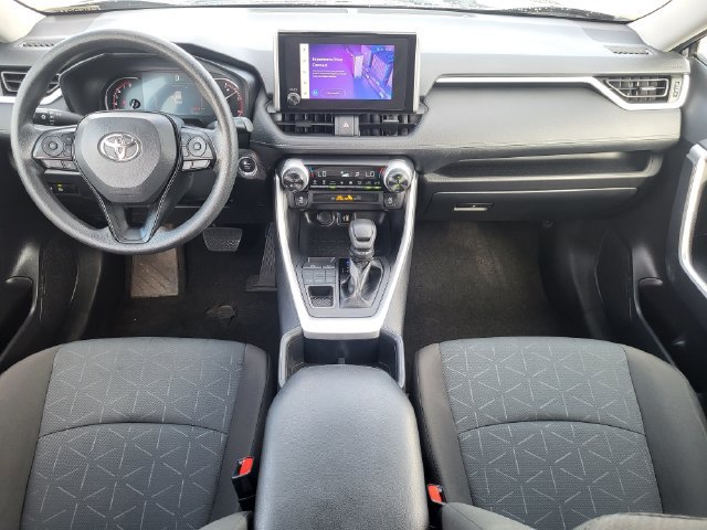 Used 2025 Toyota RAV4 XLE AWD/4WD image 23