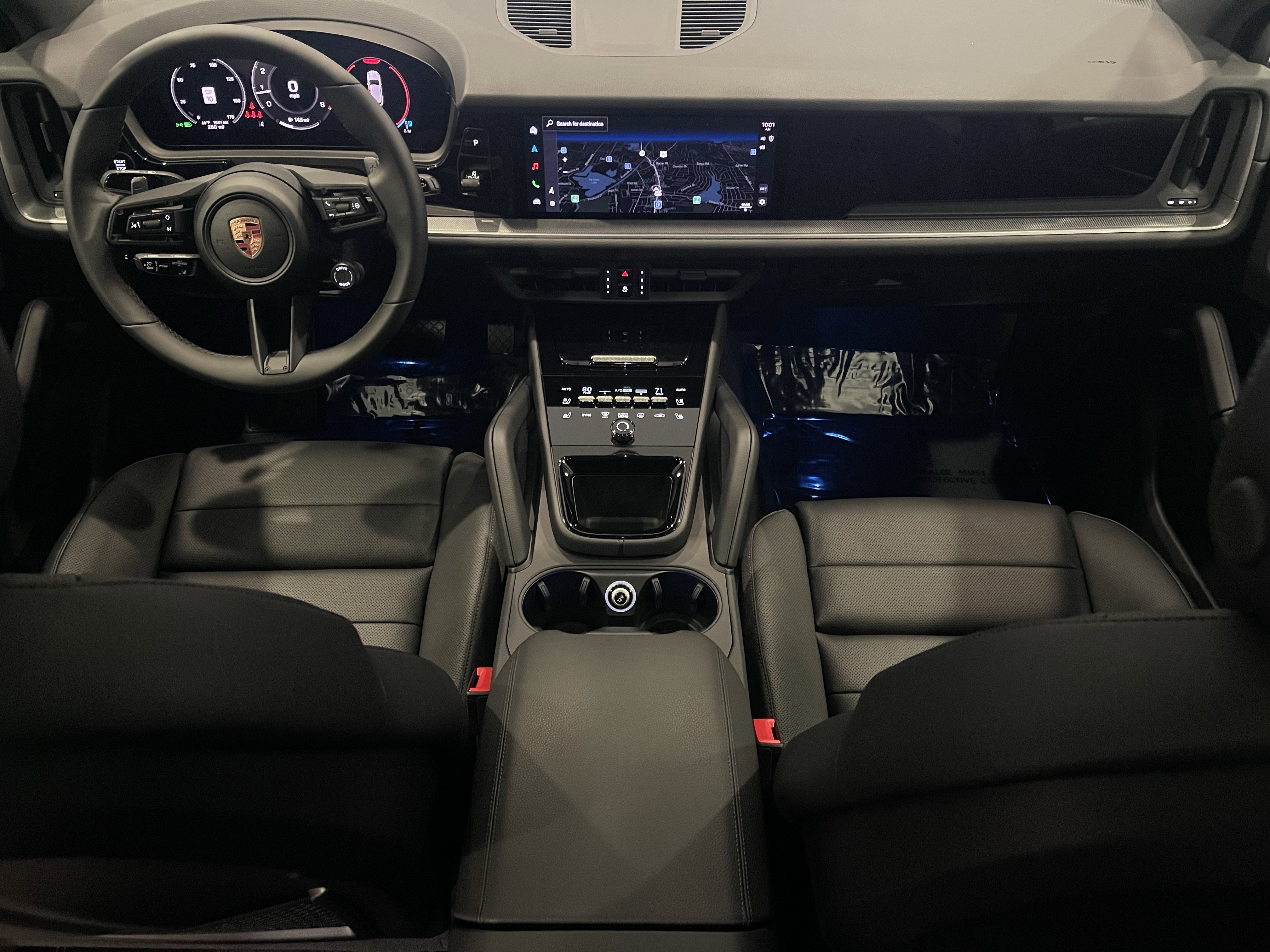 Used 2026 Porsche Cayenne image 16