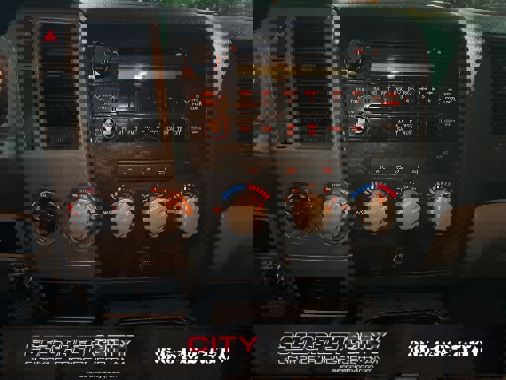 Used 2012 Toyota Tundra 4x4 Double Cab image 28