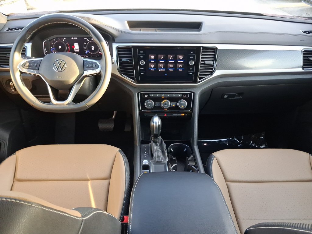 Used 2023 Volkswagen Atlas Cross Sport SE FWD image 18