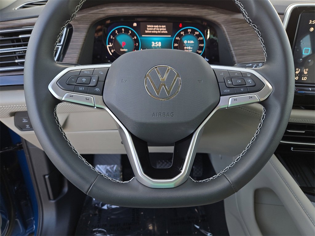 Certified 2025 Volkswagen Atlas SEL image 24