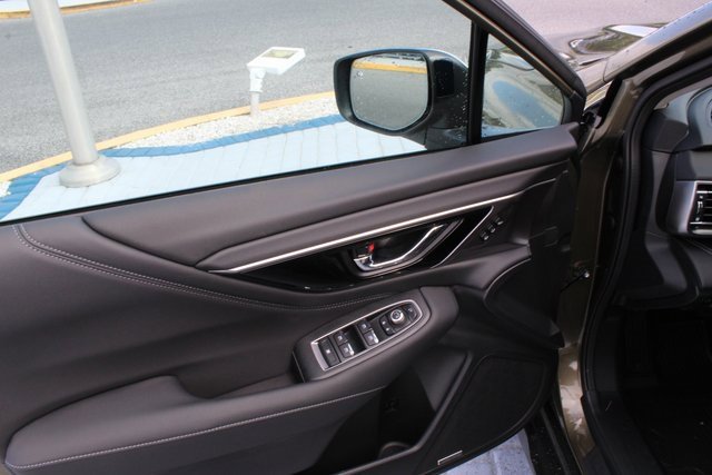 New 2025 Subaru Outback Touring XT image 11