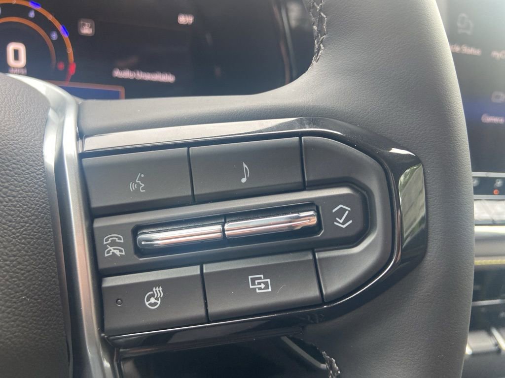 New 2025 Chevrolet Colorado ZR2 w/ Technology Package image 16