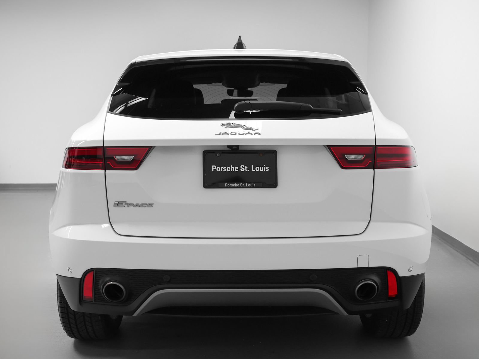 Used 2021 Jaguar E-PACE SE AWD/4WD image 11