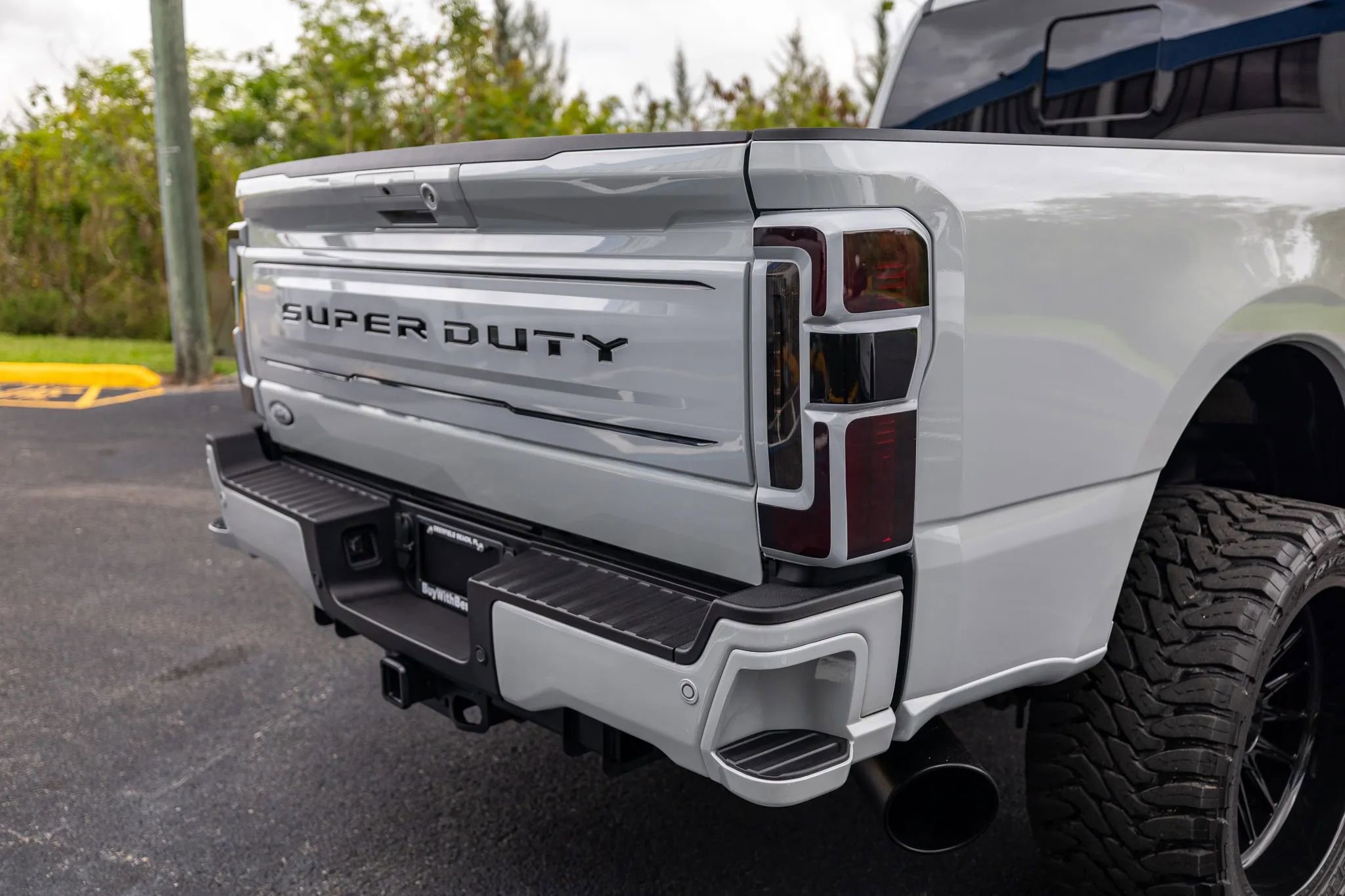 Used 2025 Ford F250 Platinum image 21