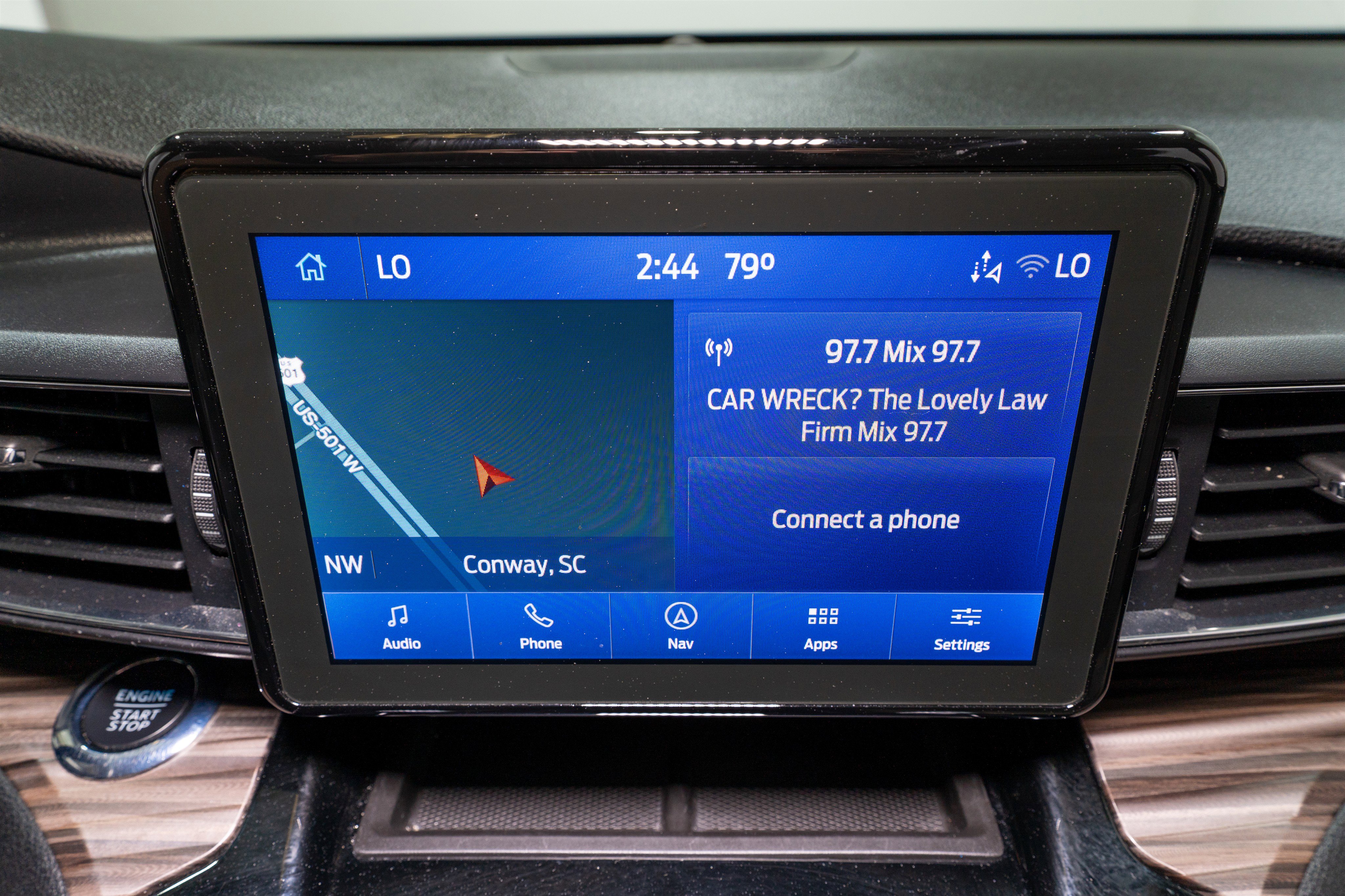 Used 2022 Ford Explorer Limited w/ Equipment Group 301A image 18