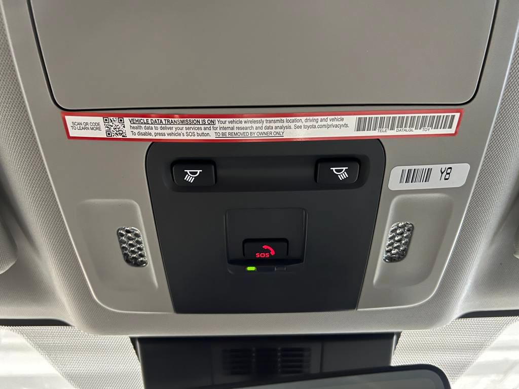 New 2026 Toyota Camry LE FWD image 32