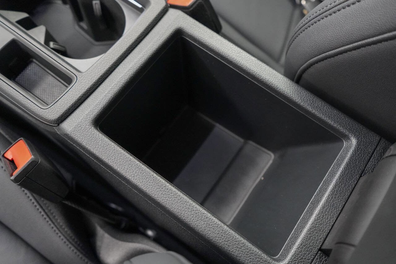 Used 2024 Audi Q3 2.0T Premium Plus w/ Premium Plus Package image 58