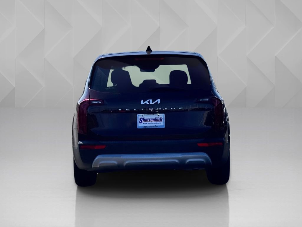 Used 2022 Kia Telluride LX image 6