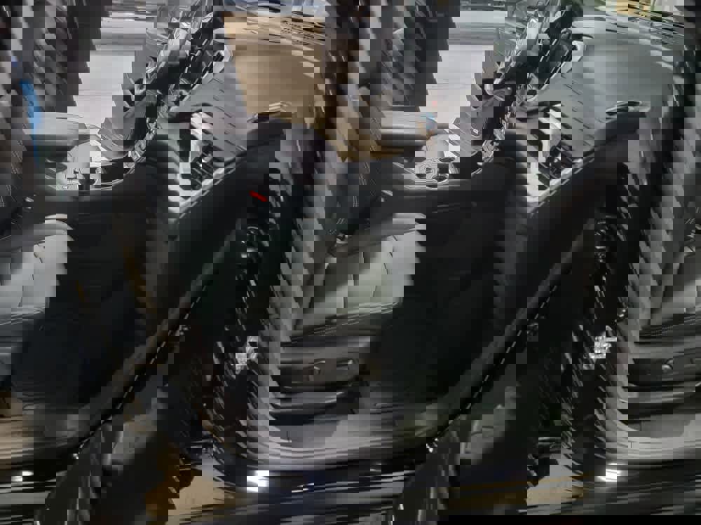 Certified 2024 GMC Terrain SLT w/ Infotainment Package II image 11