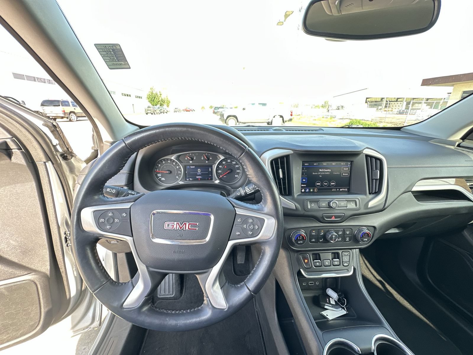 Used 2021 GMC Terrain SLE w/ Driver Convenience Package AWD/4WD image 11