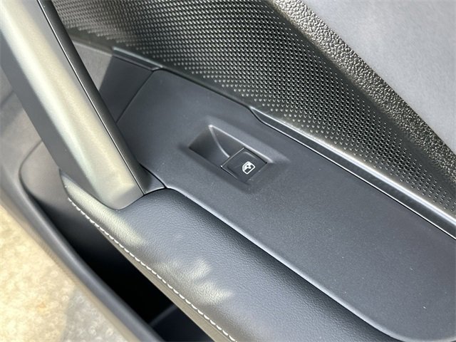 New 2026 Volkswagen Tiguan SE image 35