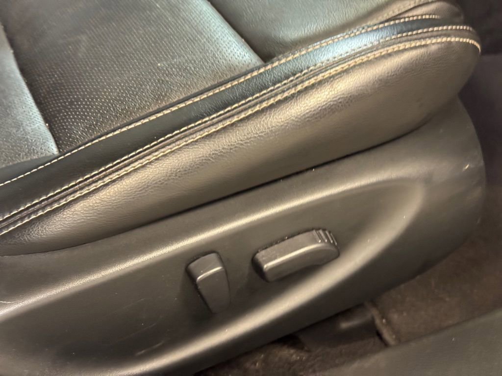 Used 2018 Nissan Maxima 3.5 SV image 27