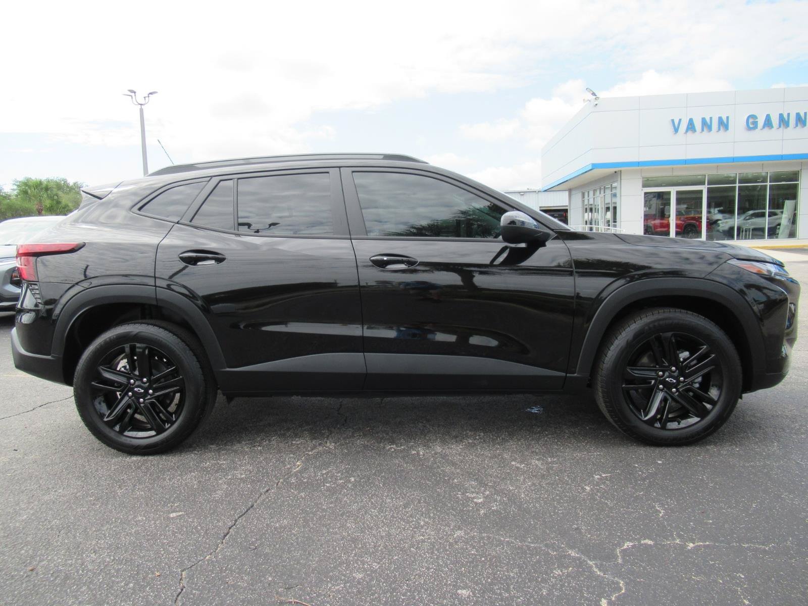 Used 2025 Chevrolet Trax ACTIV w/ Driver Confidence Package FWD image 5