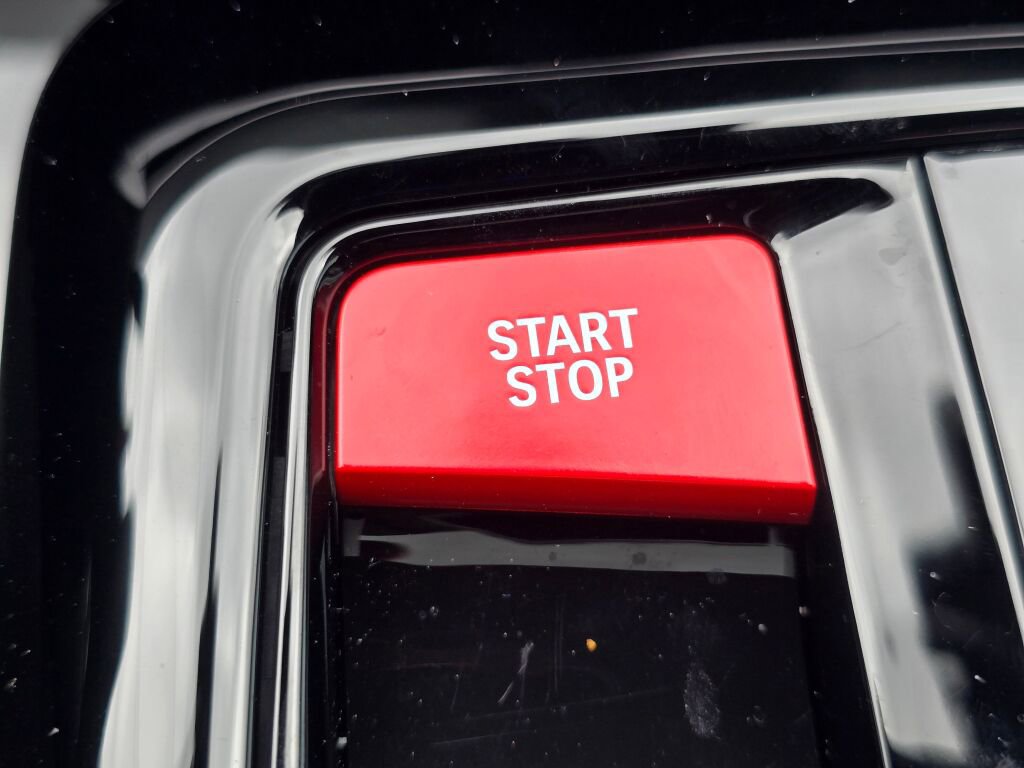 Used 2026 BMW M5 image 44