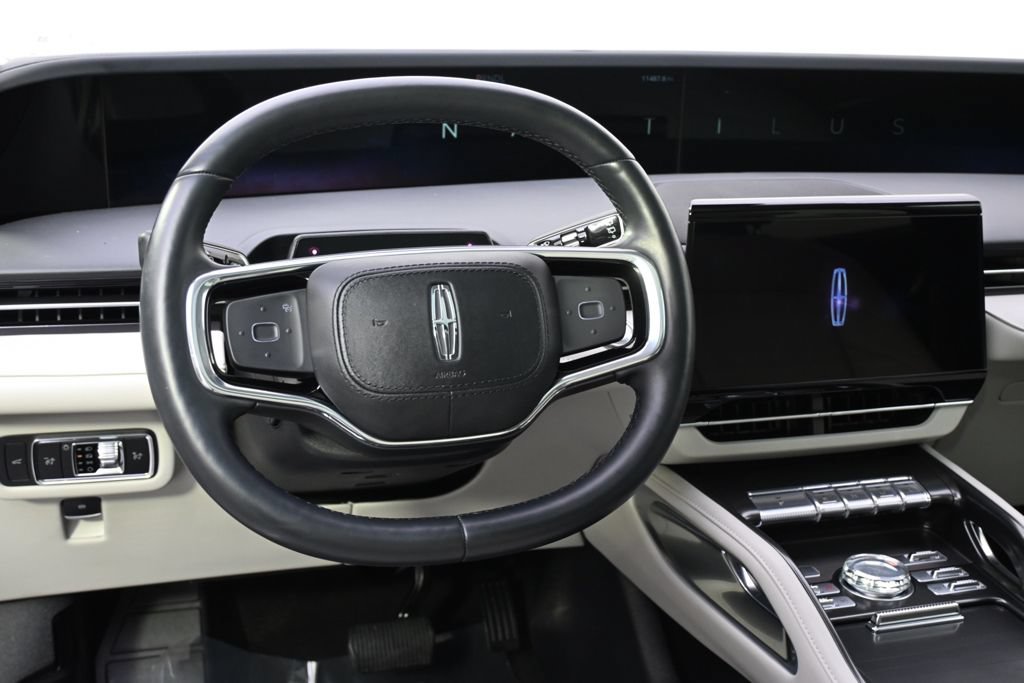 Certified 2026 Lincoln Nautilus Premier w/ Equipment Group 102A AWD/4WD image 12