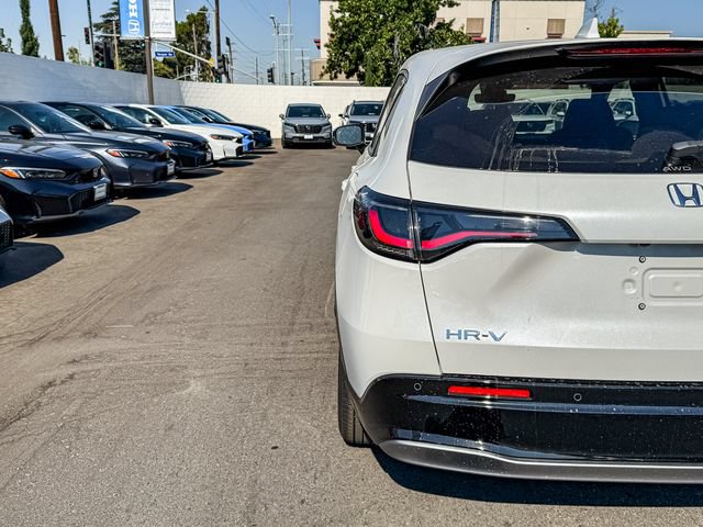 New 2027 Honda HR-V EX-L image 8