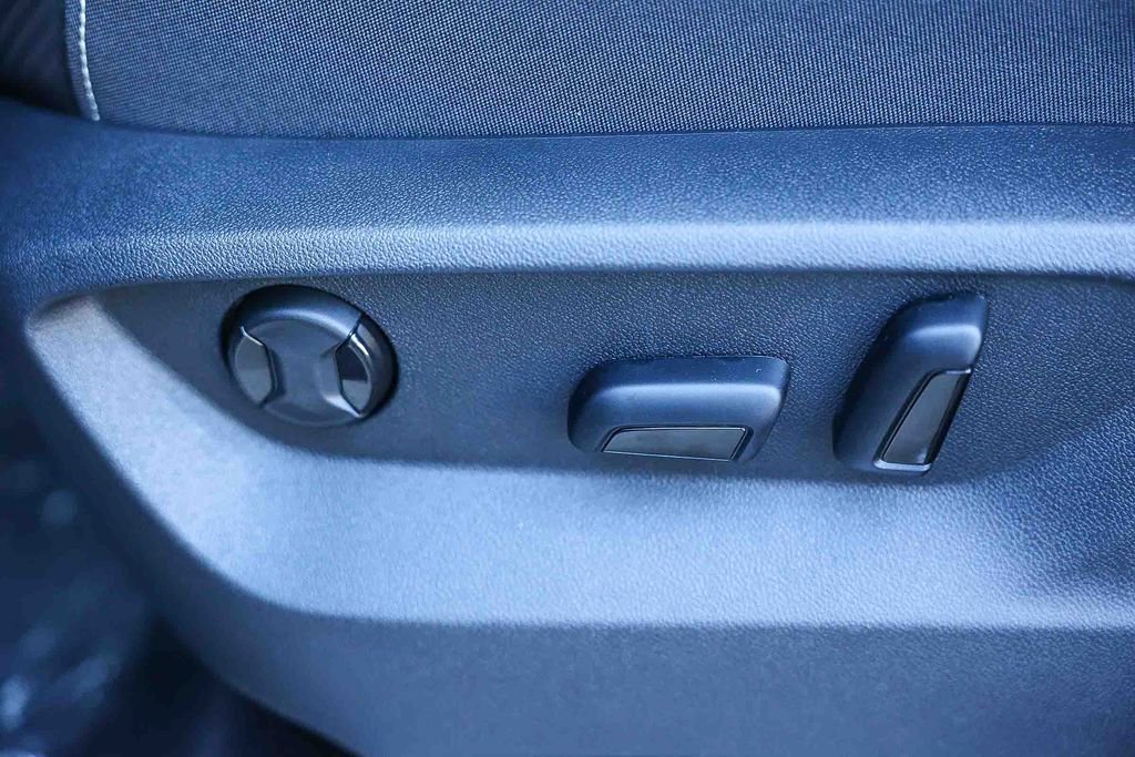 New 2026 Volkswagen Atlas Cross Sport SE image 34