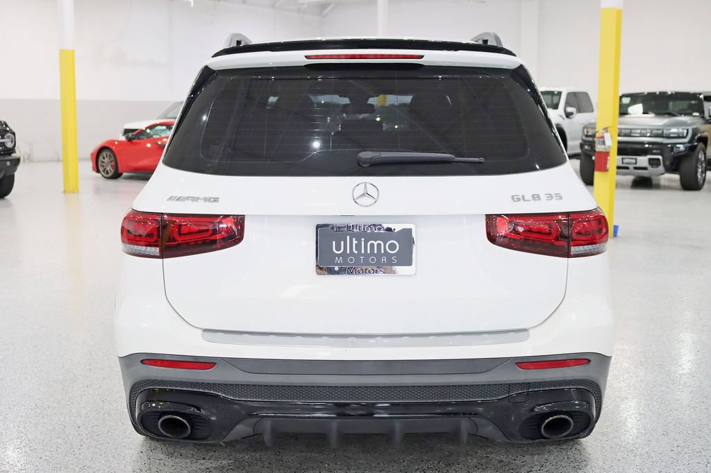 Used 2022 Mercedes-Benz GLB 35 AMG 4MATIC image 14