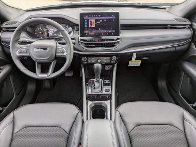 New 2026 Jeep Compass Latitude AWD/4WD image 16