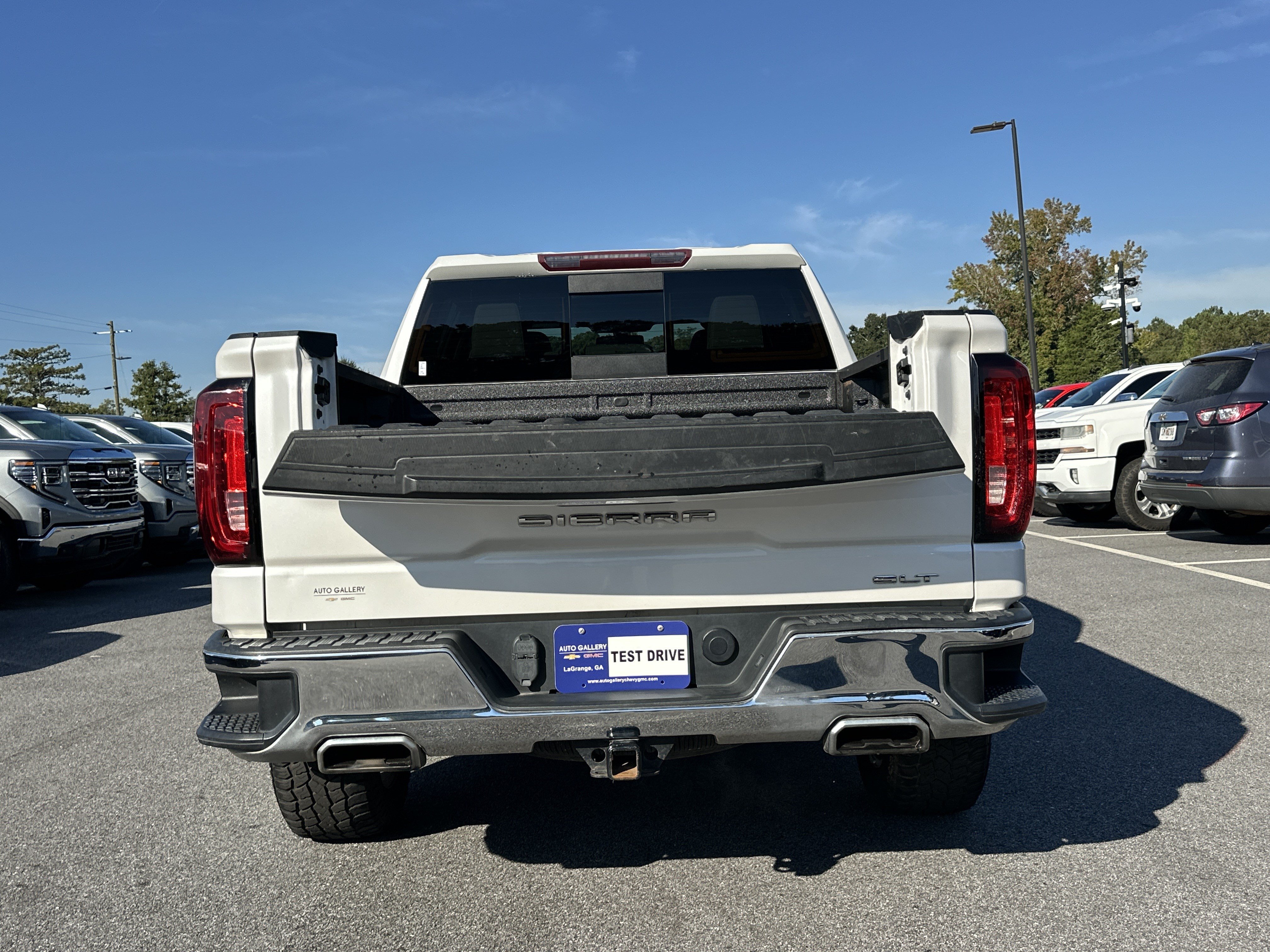 Used 2021 GMC Sierra 1500 SLT w/ SLT Premium Package AWD/4WD image 20