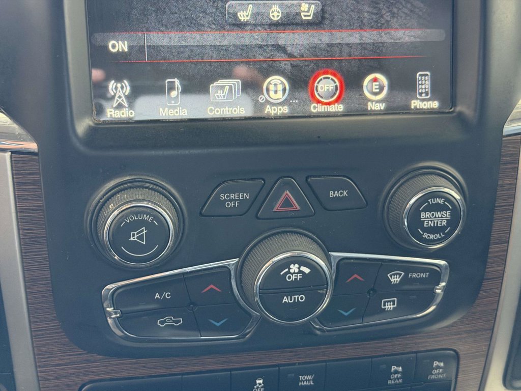 Used 2017 RAM 1500 Laramie AWD/4WD image 50
