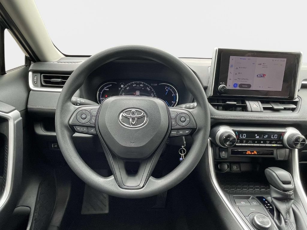 Used 2023 Toyota RAV4 LE AWD/4WD image 14