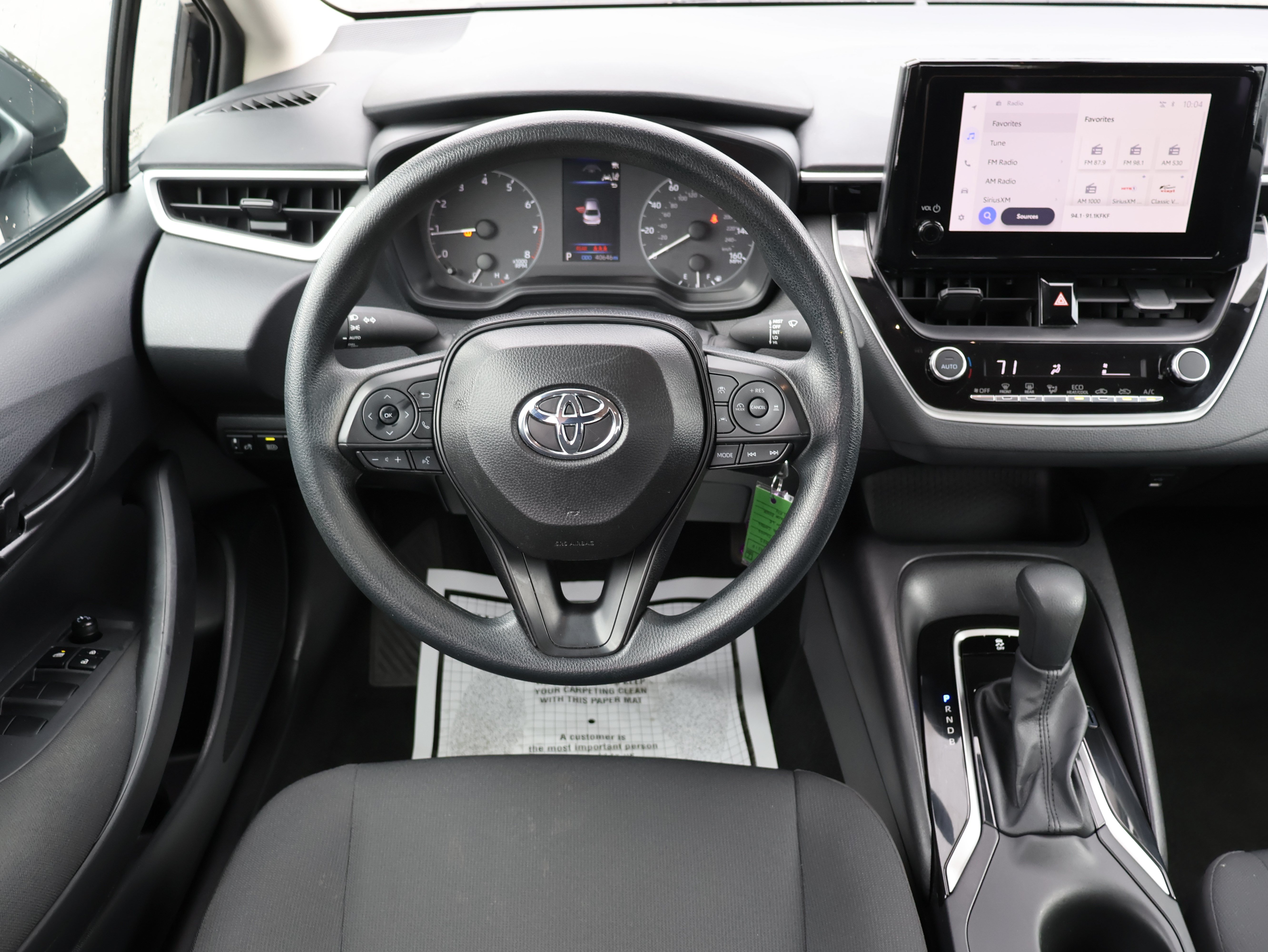 Used 2025 Toyota Corolla LE FWD image 13