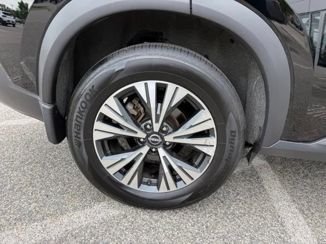Certified 2023 Nissan Rogue SV AWD/4WD image 13