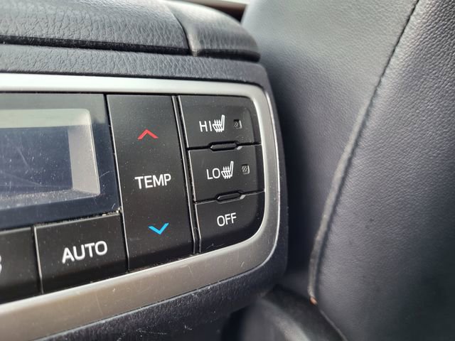 Used 2015 Toyota Highlander Limited Platinum image 16