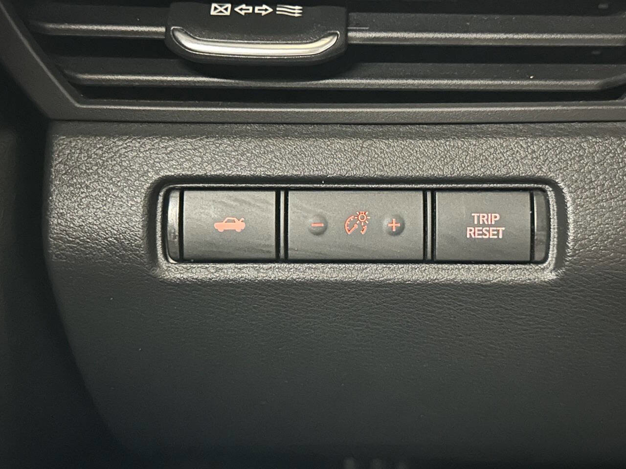 Used 2021 Nissan Altima 2.5 SV image 17