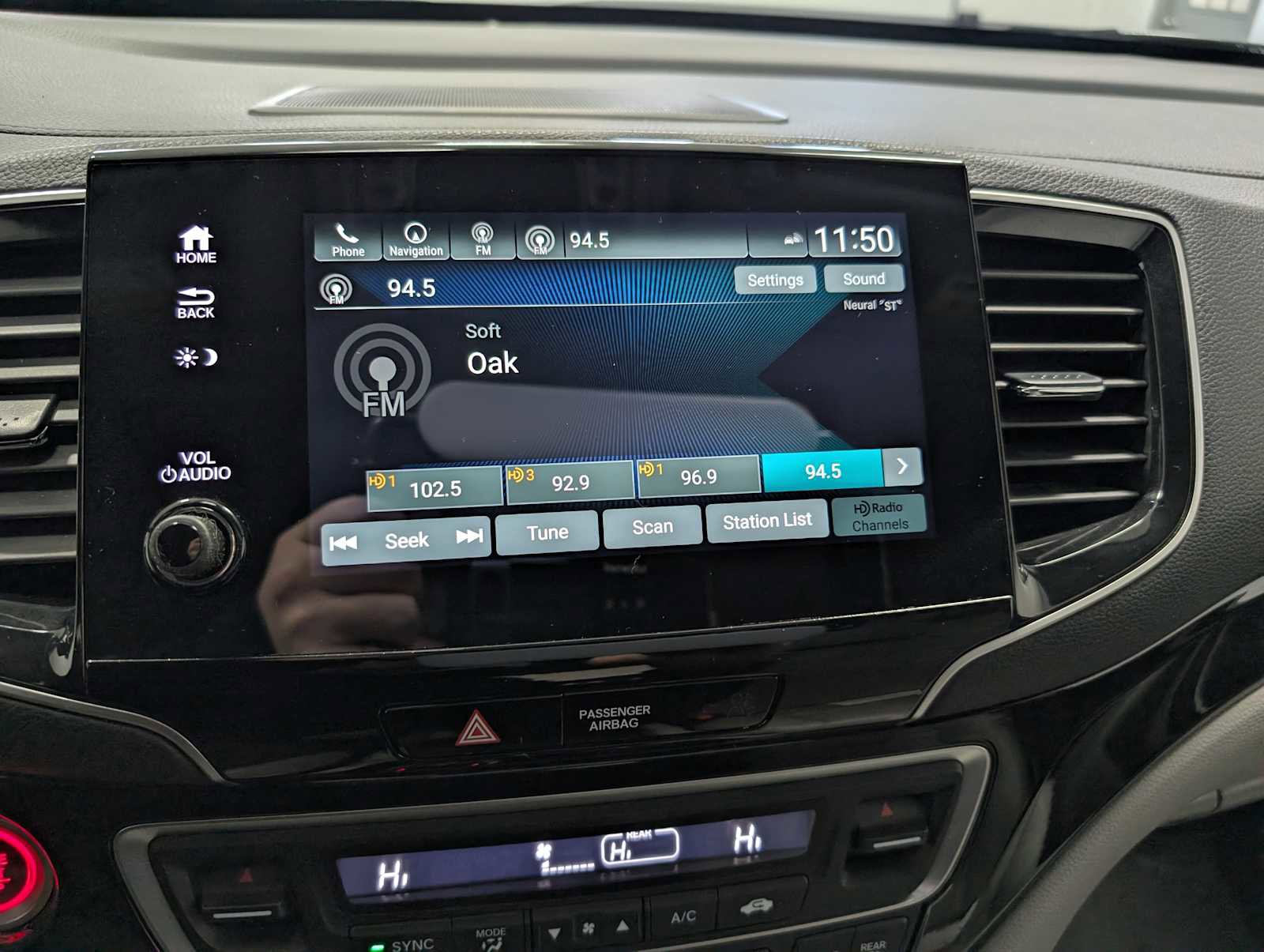 Used 2021 Honda Pilot Elite image 25