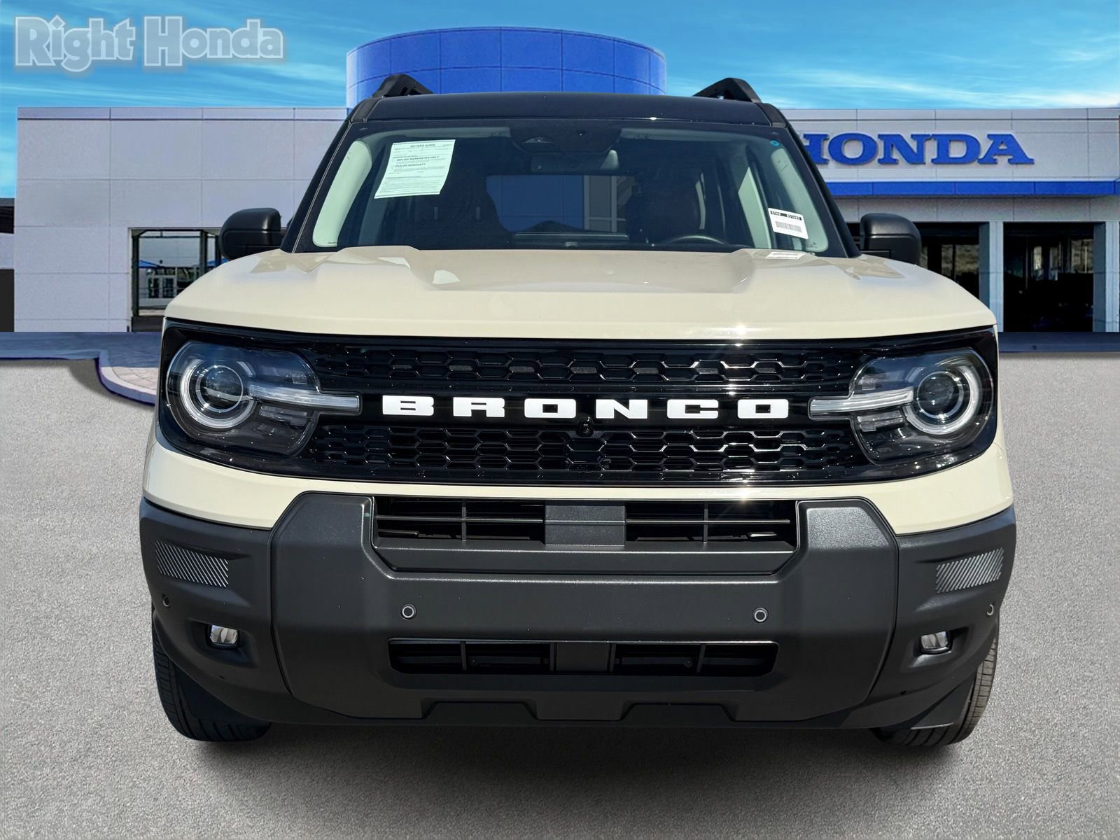Used 2025 Ford Bronco Sport Outer Banks w/ Outer Banks Tech Package+ image 5