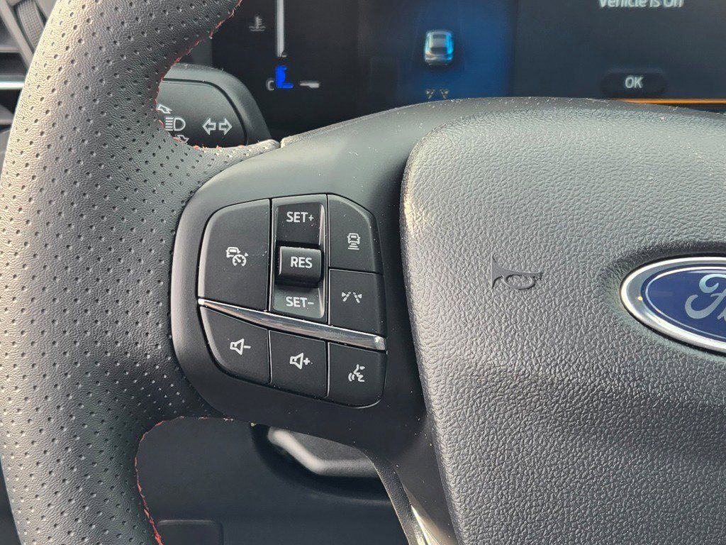 New 2026 Ford Escape ST-Line w/ Tech Pack #1 image 28