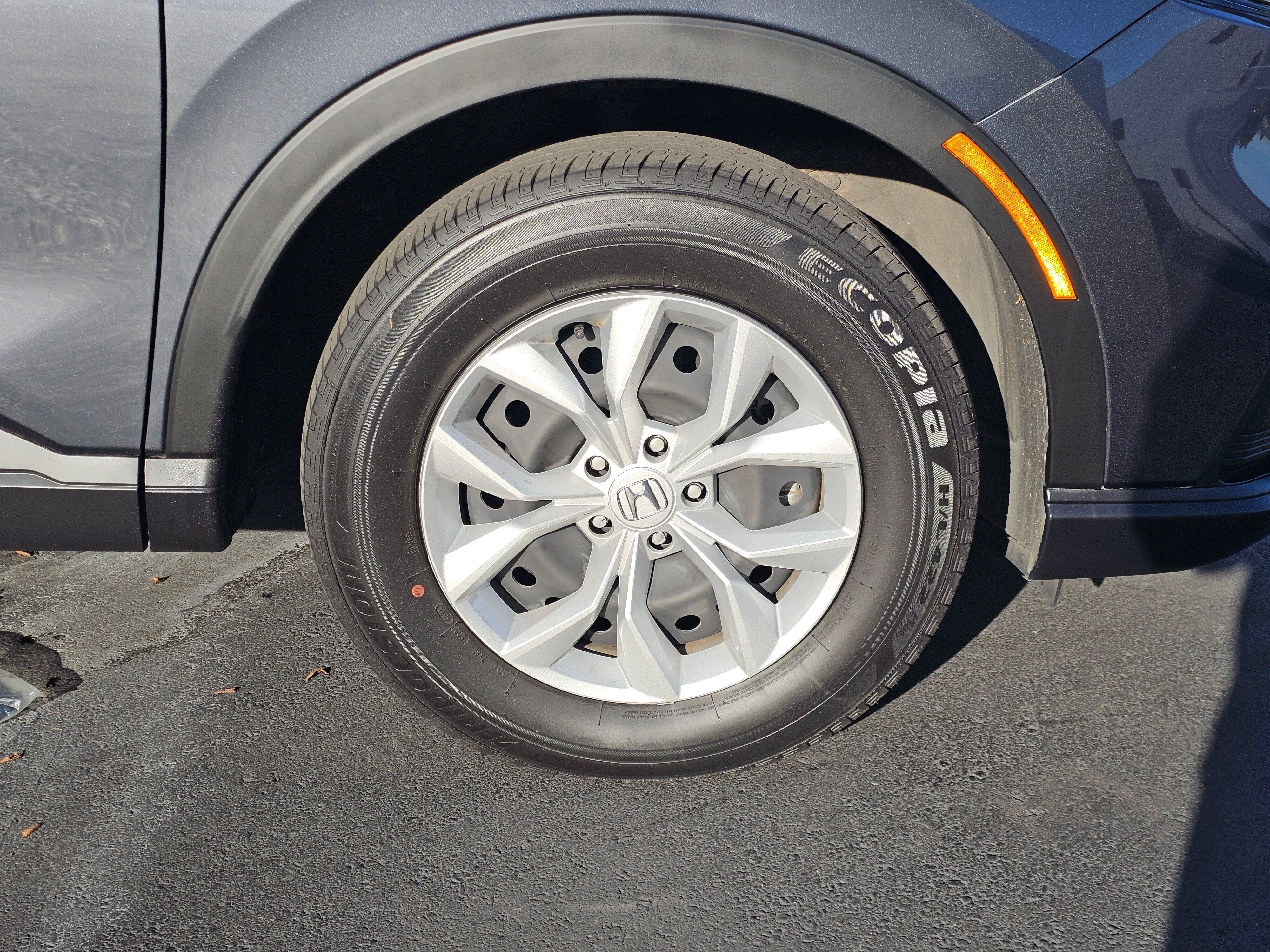 Used 2024 Honda CR-V LX image 9