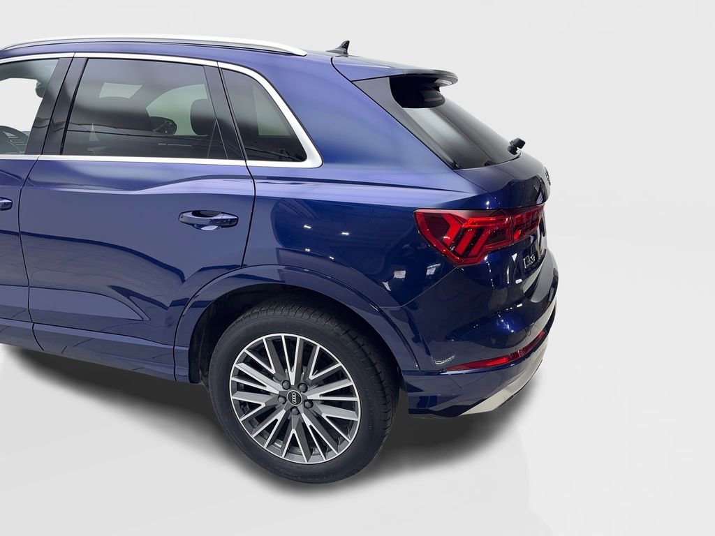 Used 2022 Audi Q3 2.0T Premium w/ Convenience Package image 17