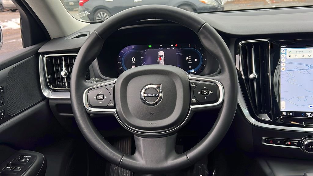 Used 2024 Volvo S60 B5 Core image 25