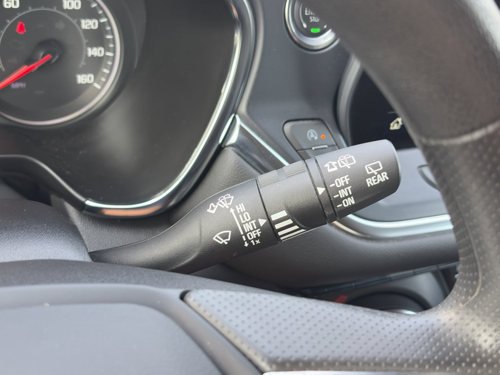 Certified 2025 Chevrolet Blazer LT AWD/4WD image 18