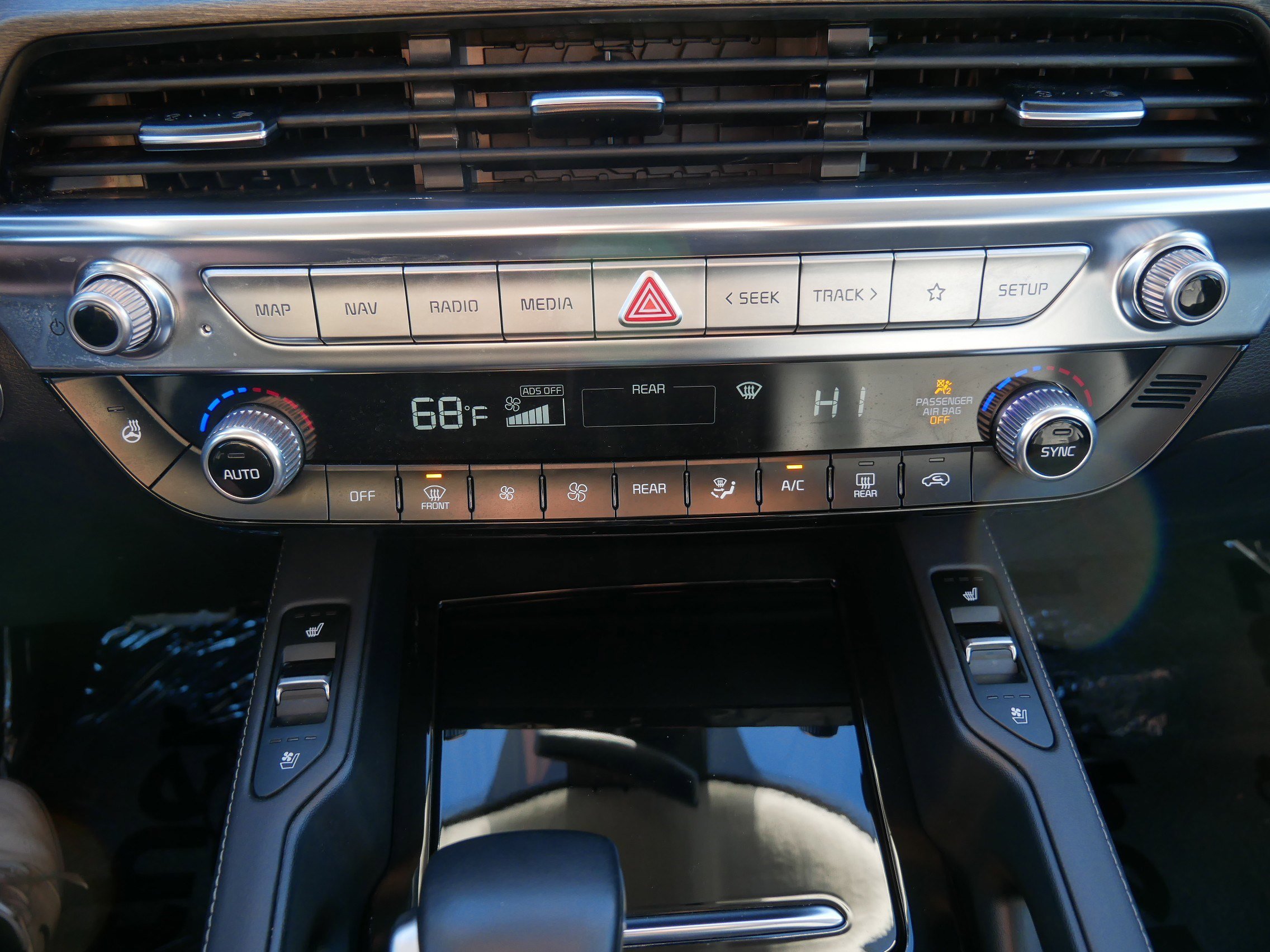 Used 2022 Kia Telluride SX w/ SX Prestige Package image 32